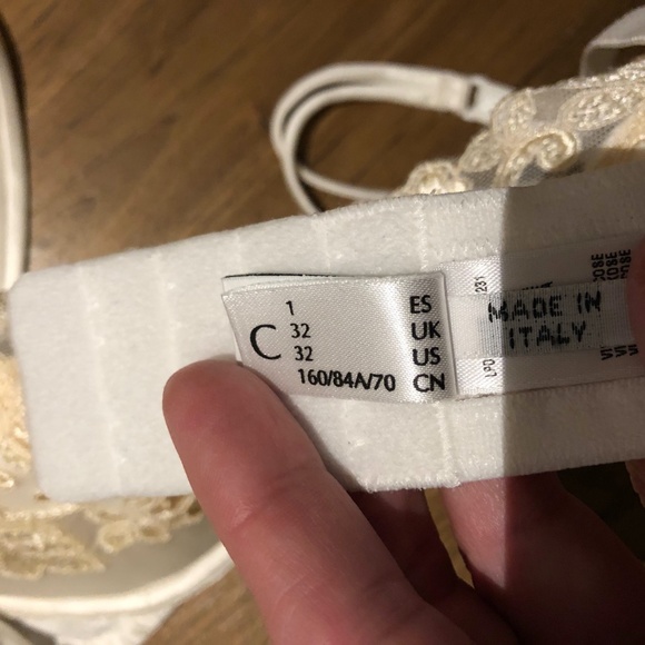 La Perla Maison Silk White Bra with Gold Lace 32C - Picture 5 of 5